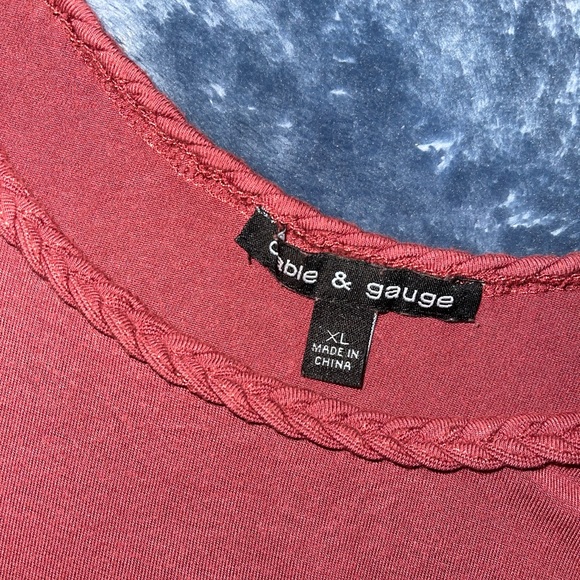 Pink flowy shirt - Picture 4 of 4